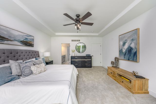 1935 Percy Lane, Highland, MI 48357