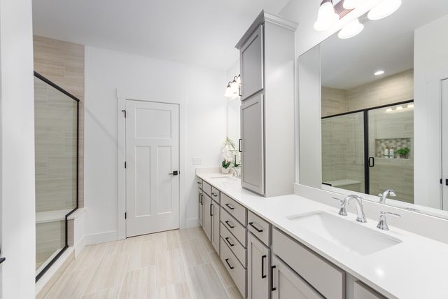 1935 Percy Lane, Highland, MI 48357