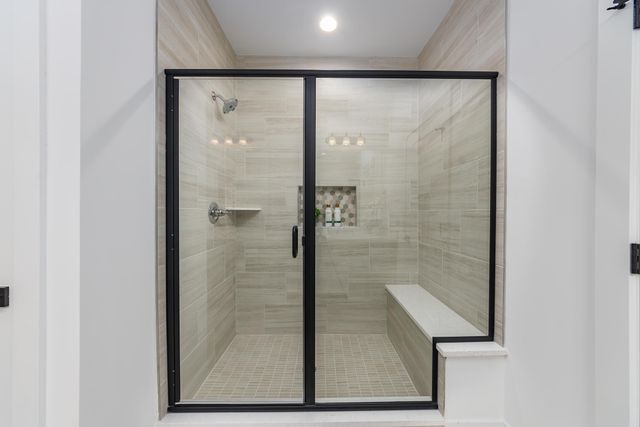 1935 Percy Lane, Highland, MI 48357