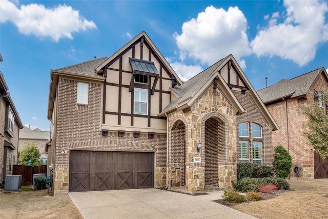 9112 Brownwood Avenue, Argyle, TX 76226