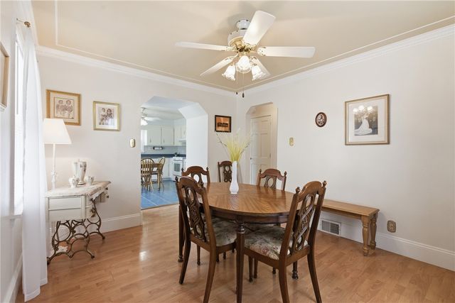 303 Cort St, Jeannette, PA 15644