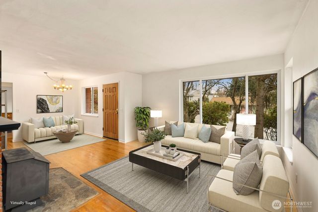 2108 E 24th Street, Bremerton, WA 98310