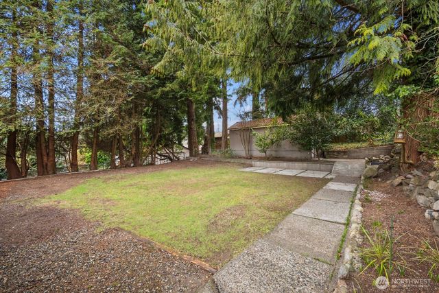 2108 E 24th Street, Bremerton, WA 98310