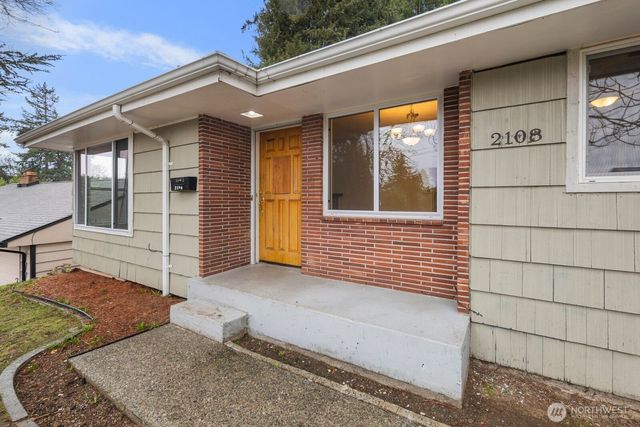 2108 E 24th Street, Bremerton, WA 98310