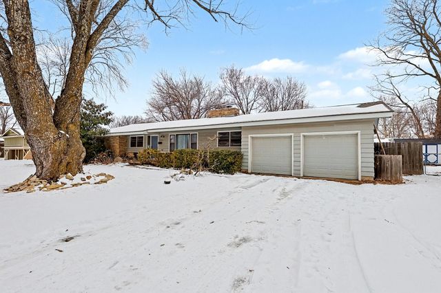 526 E Park Lane St, Derby, KS 67037