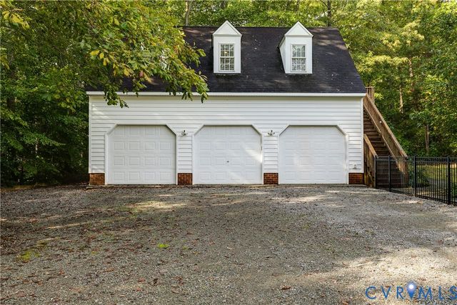 11089 Summer Breeze Dr, Glen Allen, VA 23059