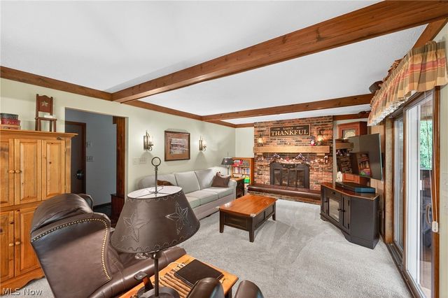 10178 Huntington Park Drive, Strongsville, OH 44136