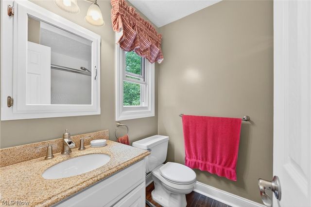 10178 Huntington Park Drive, Strongsville, OH 44136