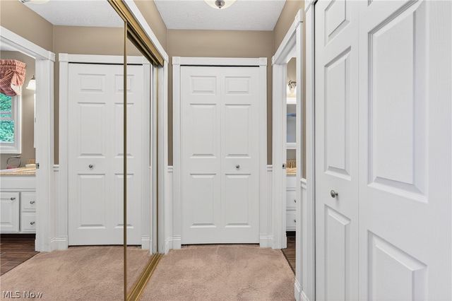 10178 Huntington Park Drive, Strongsville, OH 44136