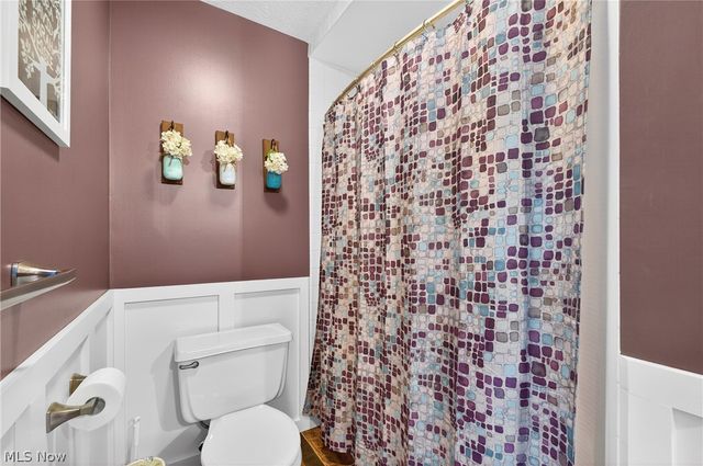 10178 Huntington Park Drive, Strongsville, OH 44136