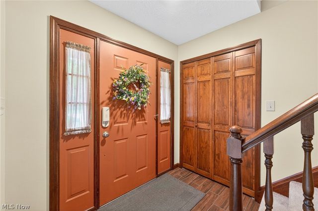 10178 Huntington Park Drive, Strongsville, OH 44136