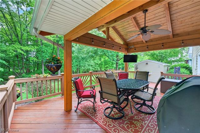 10178 Huntington Park Drive, Strongsville, OH 44136