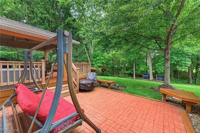 10178 Huntington Park Drive, Strongsville, OH 44136