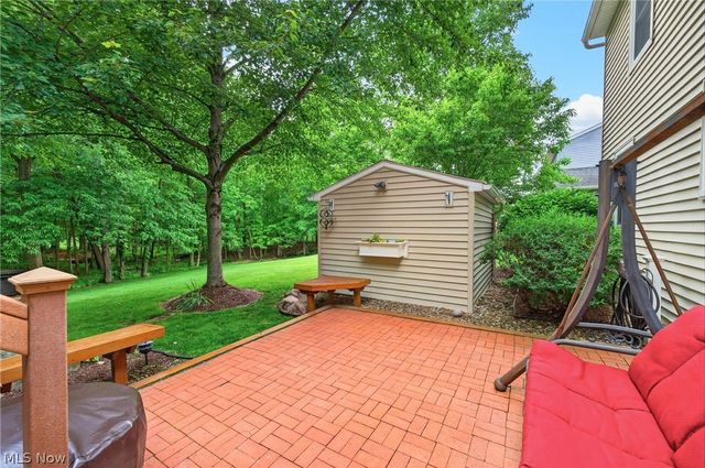 10178 Huntington Park Drive, Strongsville, OH 44136
