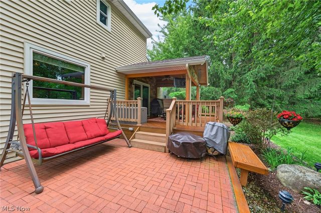 10178 Huntington Park Drive, Strongsville, OH 44136