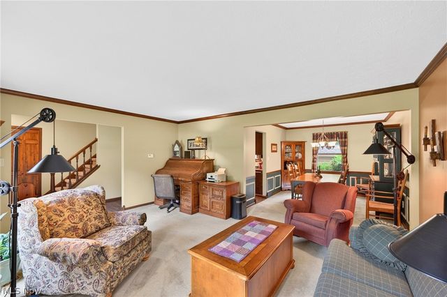 10178 Huntington Park Drive, Strongsville, OH 44136
