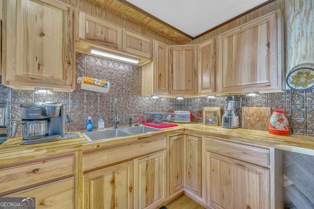 243 Ridge Road, Helen, GA 30545
