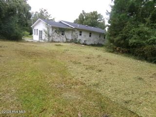 125 Great Lake Road, Maysville, NC 28555