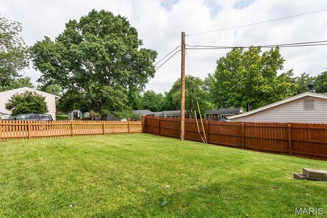 3731 Calef Drive, Unincorporated, MO 63125