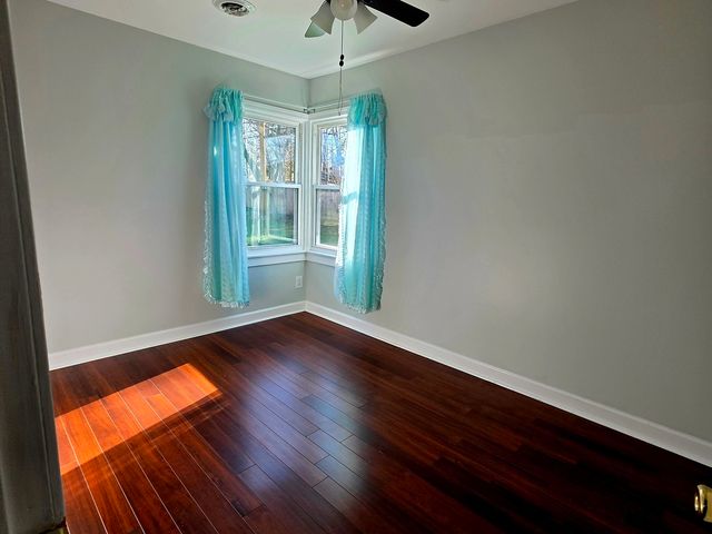 36752 N Wildwood Drive, Lake Villa, IL 60046