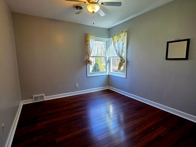 36752 N Wildwood Drive, Lake Villa, IL 60046