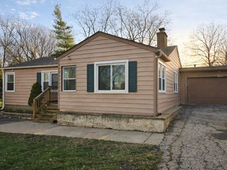 36752 N Wildwood Drive, Lake Villa, IL 60046