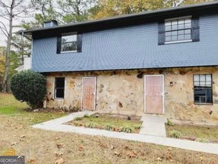 1176 Oak Villas Court NW, Conyers, GA 30012