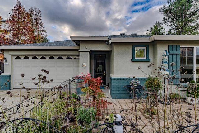 705 Kristi Ct, Jackson, CA 95642