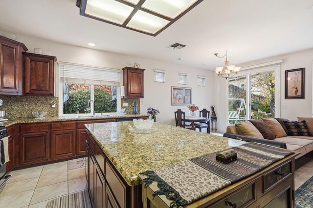 705 Kristi Ct, Jackson, CA 95642