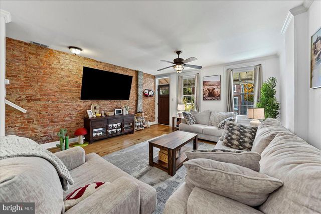 131 E UNION ST, West Chester, PA 19382