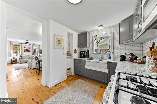 131 E UNION ST, West Chester, PA 19382