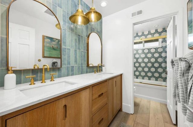 2273 Wales Dr, Cardiff By The Sea, CA 92007