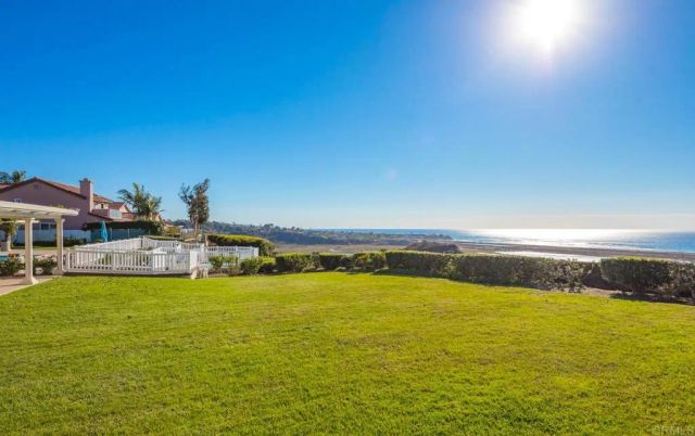 2273 Wales Dr, Cardiff By The Sea, CA 92007