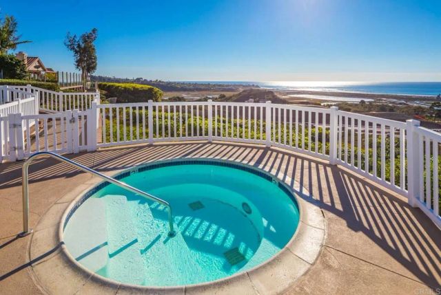 2273 Wales Dr, Cardiff By The Sea, CA 92007