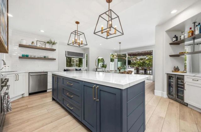 2273 Wales Dr, Cardiff By The Sea, CA 92007