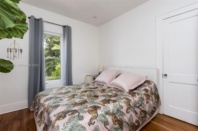 665 NE 120th St, Biscayne Park, FL 33161