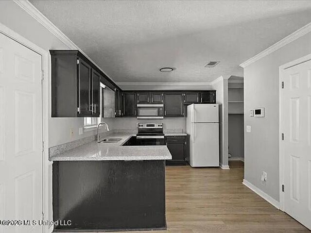 59 Tyler Cove, Byram, MS 39272