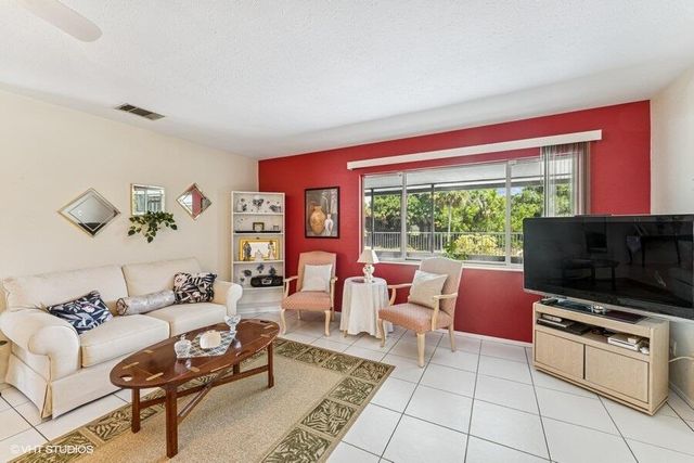 1998 SE Morningside Boulevard, Port St Lucie, FL 34952