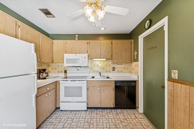 1998 SE Morningside Boulevard, Port St Lucie, FL 34952
