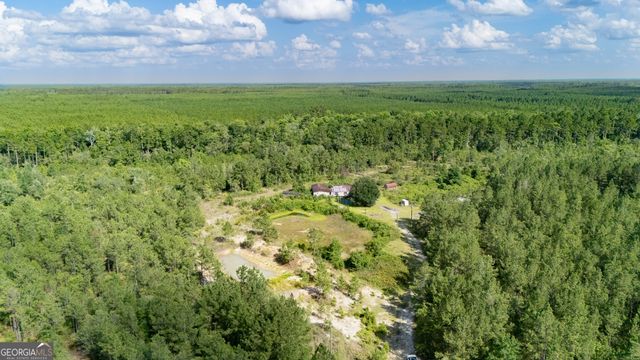 424 SE Hillman Drive, Ludowici, GA 31316