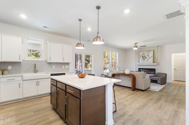 409 Pecan Valley Way, Four Oaks, NC 27524