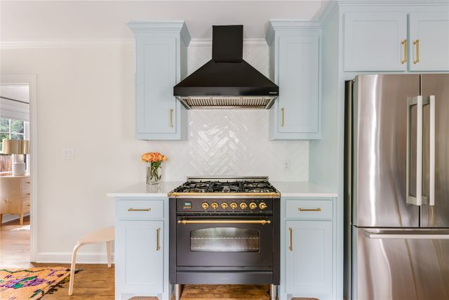 602 Blair Boulevard, Dallas, TX 75223