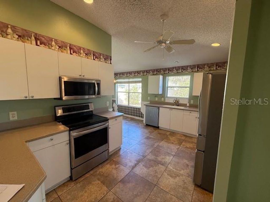 Image 2 of property listing at 17760 SE 91ST FREEDOM COURT, The Villages, FL 32162