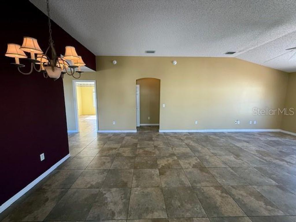 Image 8 of property listing at 17760 SE 91ST FREEDOM COURT, The Villages, FL 32162