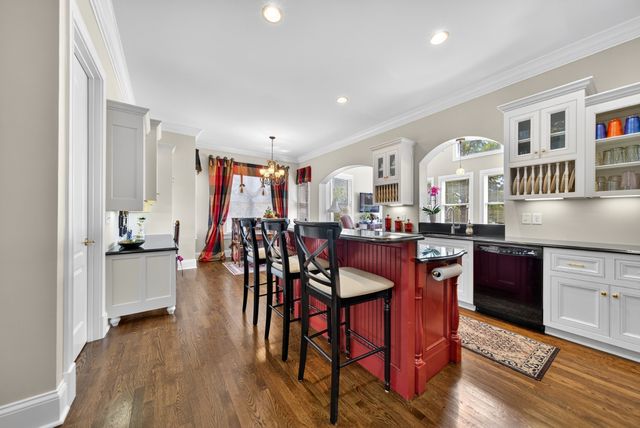 965 Plantation Blvd, Gallatin, TN 37066