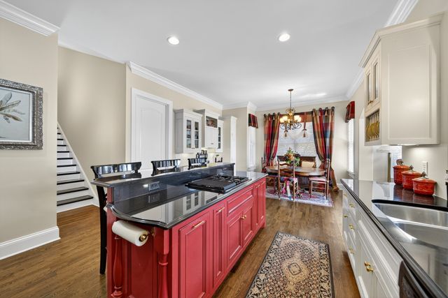 965 Plantation Blvd, Gallatin, TN 37066