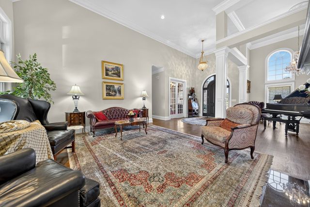 965 Plantation Blvd, Gallatin, TN 37066