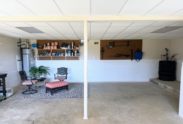 965 Plantation Blvd, Gallatin, TN 37066