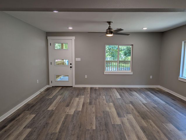 1105 Lincoln Street, Malvern, AR 72104