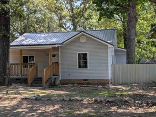 1105 Lincoln Street, Malvern, AR 72104
